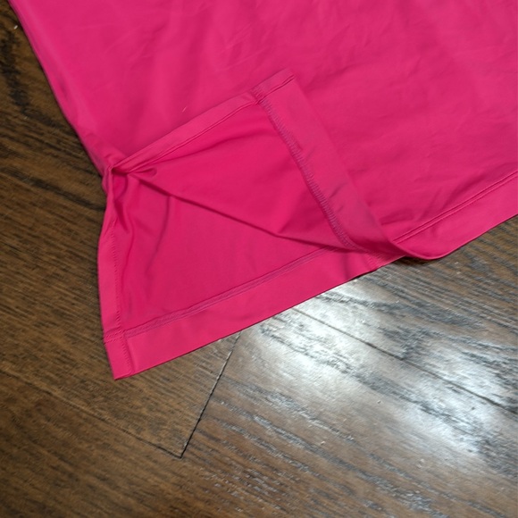 Nike Dri Fit Pink Top size Med - Picture 7 of 11
